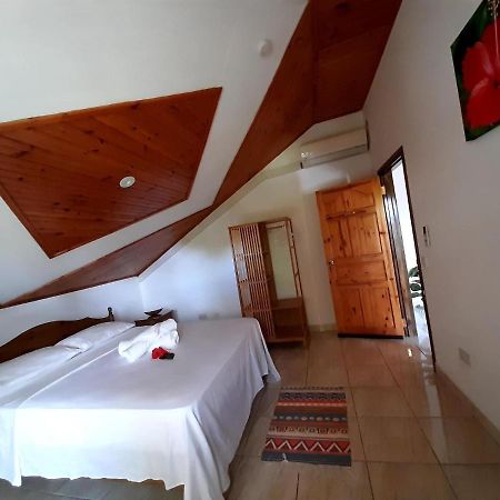 فندق La Source Self Catering لا ديج المظهر الخارجي الصورة
