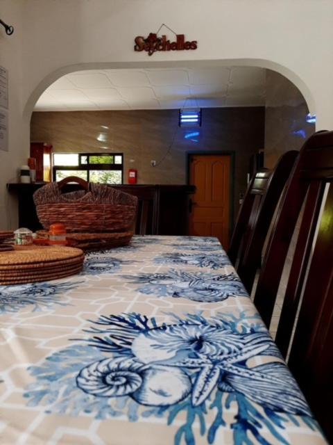 فندق La Source Self Catering لا ديج المظهر الخارجي الصورة